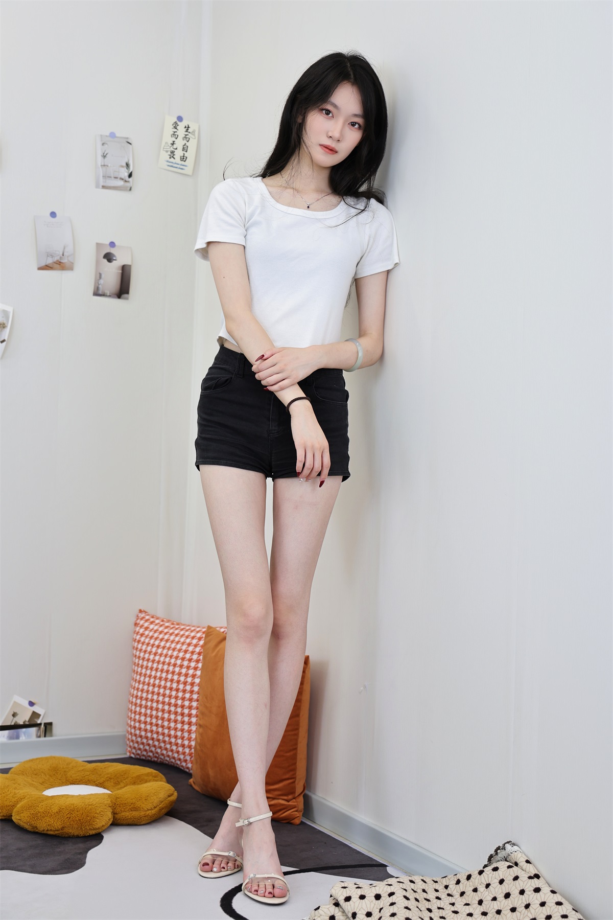 绮梦摄影 515期 小艺 无印珍藏版[310P+150P/2V/11.9G]插图