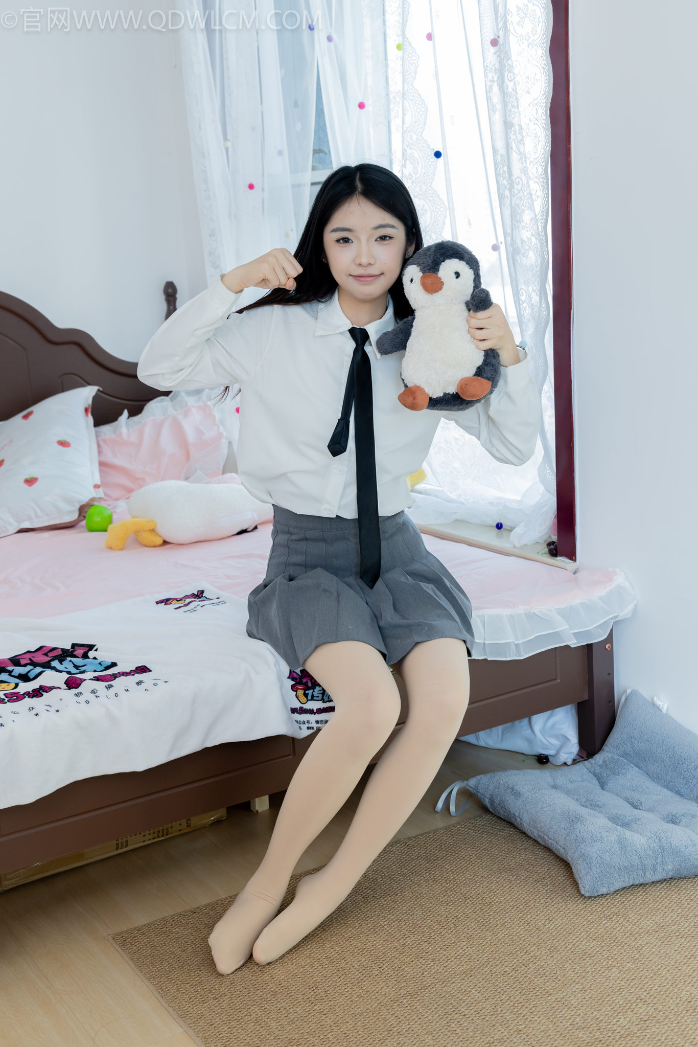 勿恋传媒2614期 青提-板鞋、厚肉丝[163P/1V/6.62G]插图3