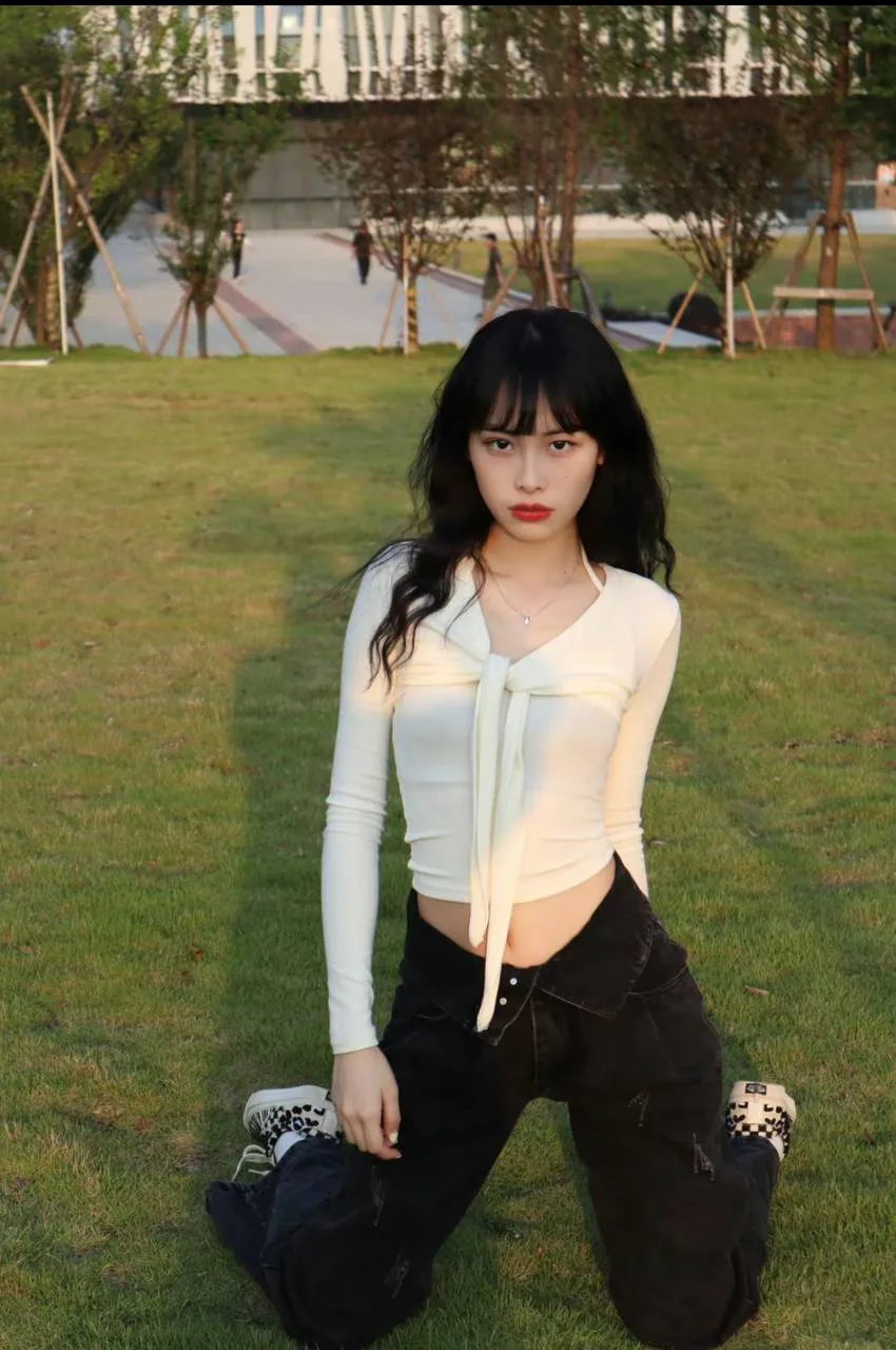 脚模面试脸足同框套路系列-216 红润脚 [8V/40M]插图2