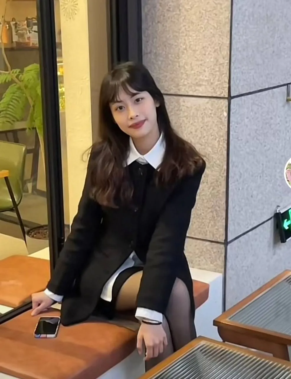 脚模面试脸足同框套路系列-216 红润脚 [8V/40M]插图1