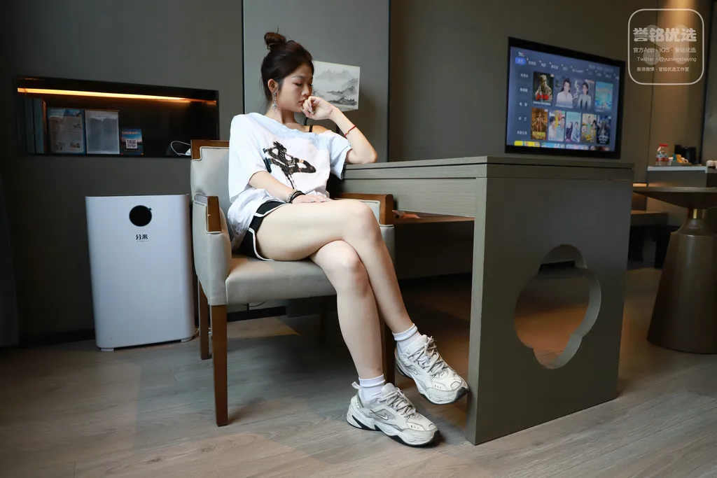 誉铭传媒 2024第14期云上 · 非凡十年 [100P/1V/1.4G]插图1