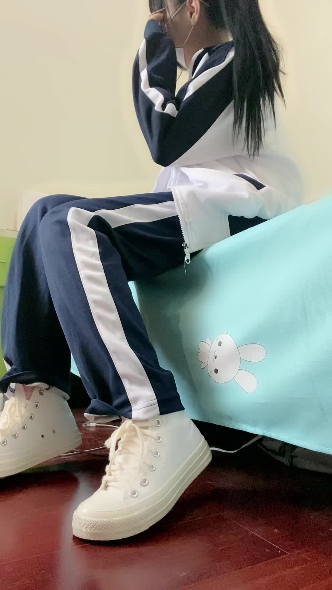 校服[7V/2.42G]插图4