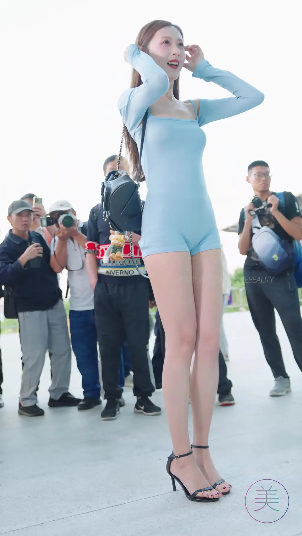 NO.1686 2024 广州车展 网荭镁钕车模 beautyleg LOOKBOOK 77[1V/309MB]插图