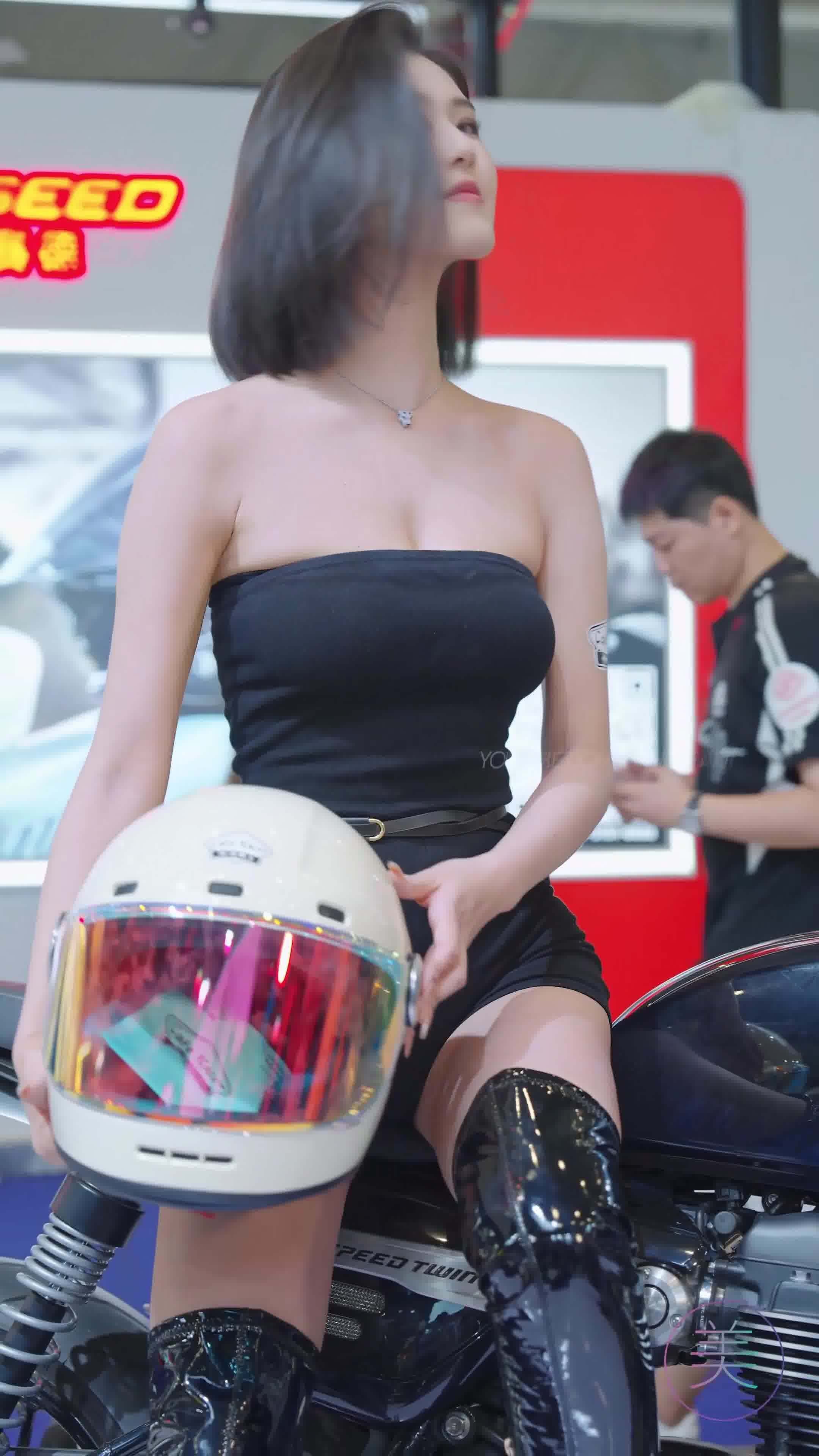 NO.1712 2024 重庆摩博会机车展 Racing Model LOOKBOOK 53[1V/350MB]插图