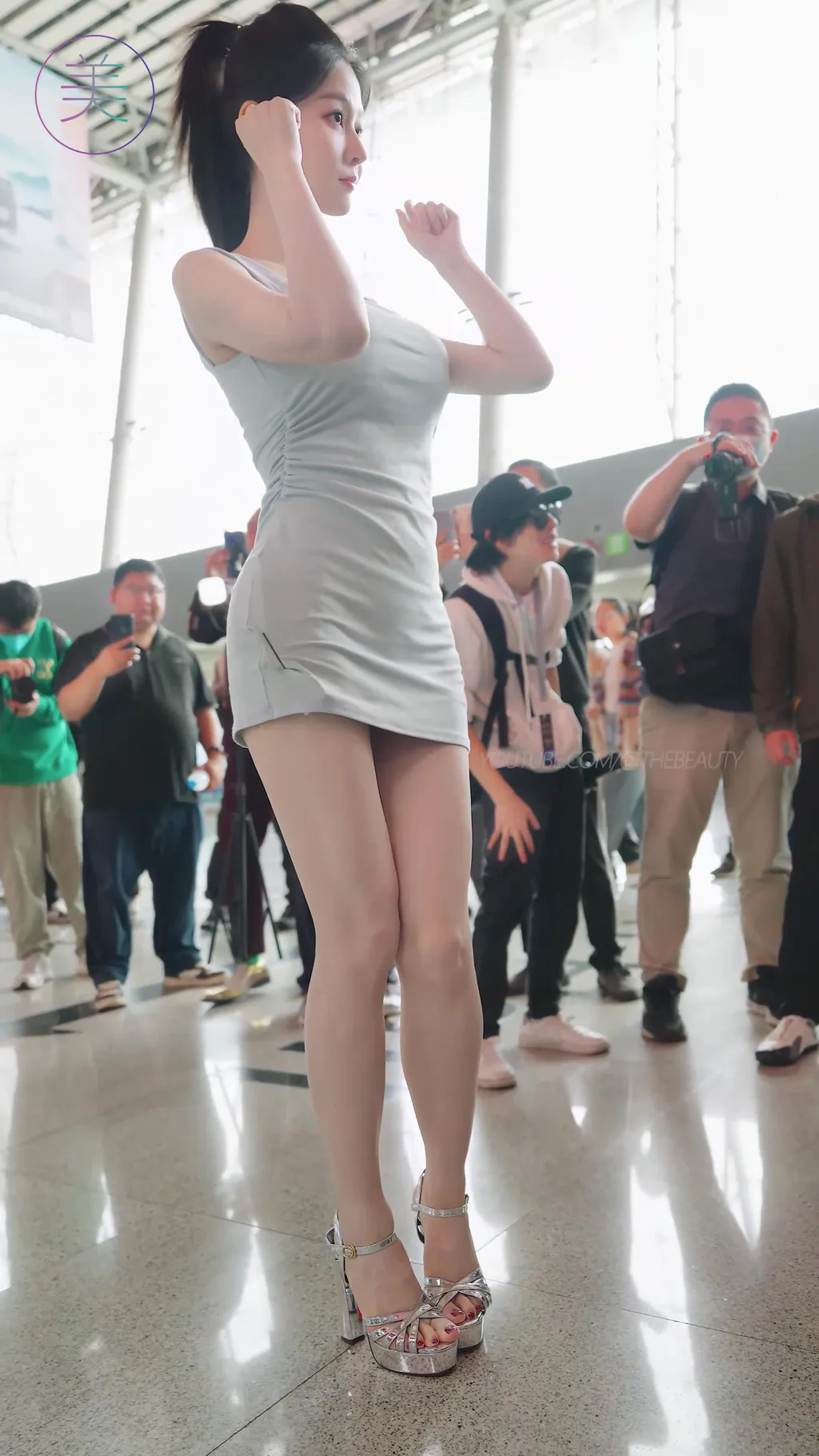 NO.1690 2024 广州车展 网荭镁钕车模 beautyleg LOOKBOOK 81[1V/557MB]插图1