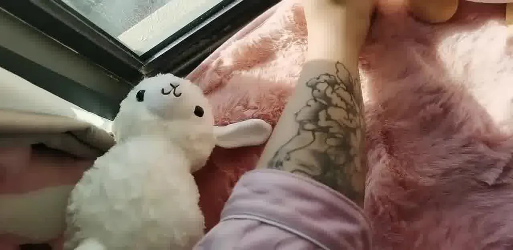 脚模面试脸足同框套路系列-220 小花褪 [3V/3M]插图2