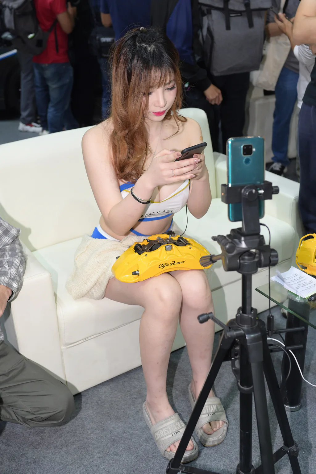 精选街拍作品 NO.6557 过目不忘好胸器[127P/196MB]插图1