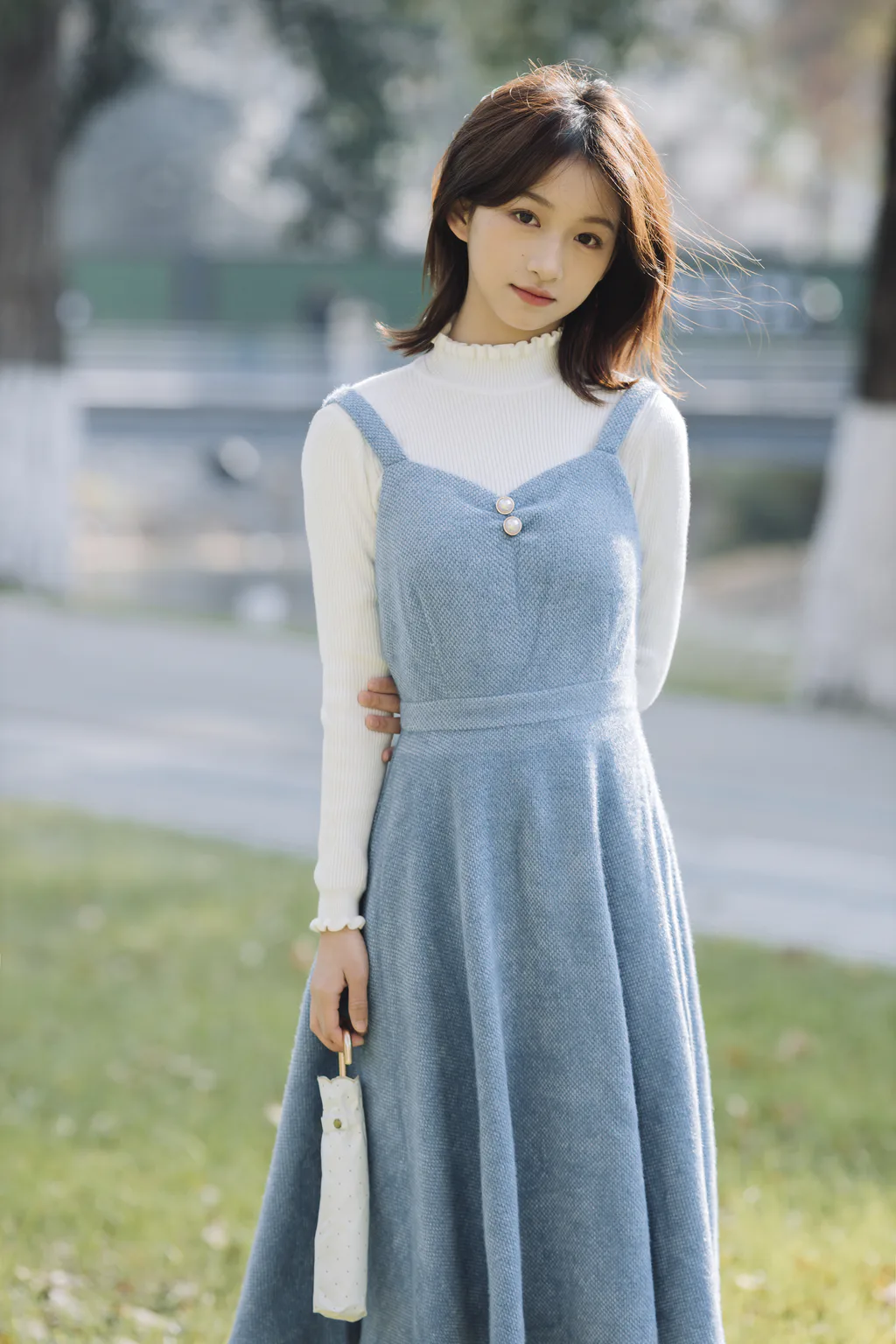 [YITUYU艺图语]2023.01.12 树林暗光 钰儿[28+1P/327MB]插图