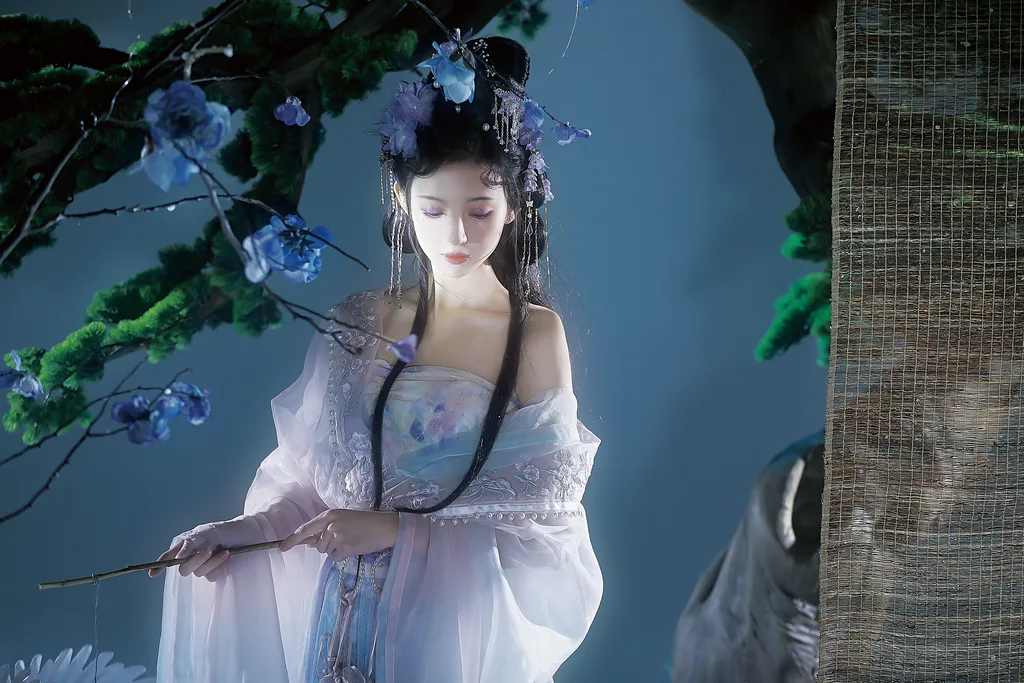 [YITUYU艺图语]2023.01.10 那你呢，分得清我和她吗？ 一只梳子君[28+1P/542MB]插图