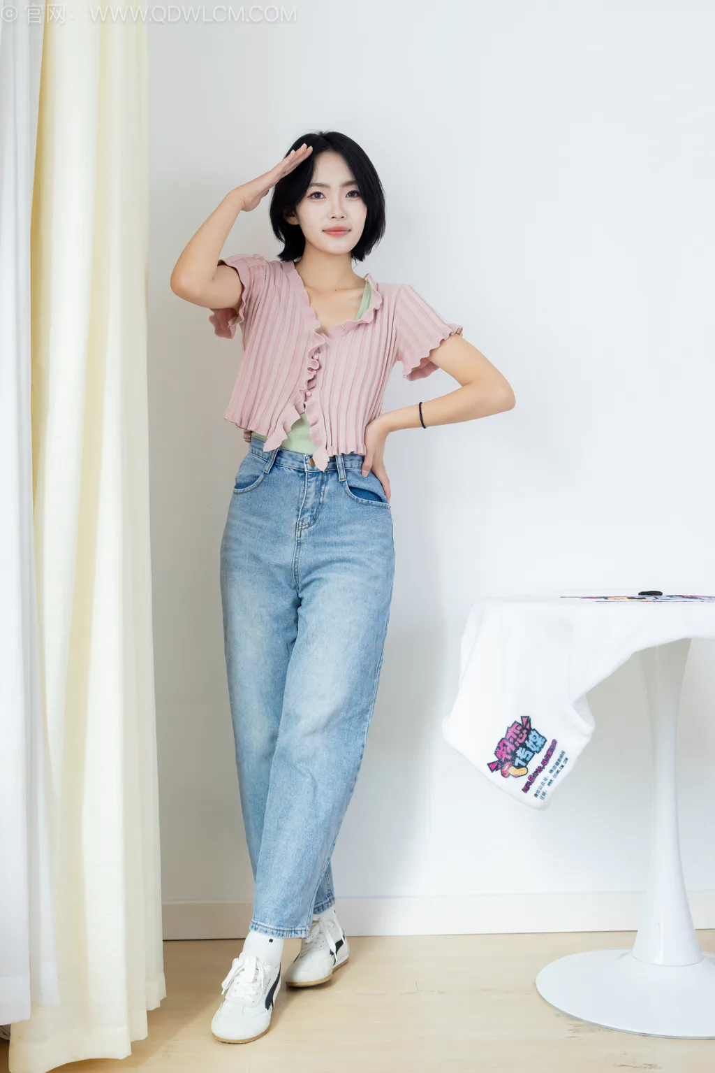 勿恋传媒 NO.2585 小爱-运动鞋、白棉袜、薄黑丝、厚肉丝[149P/1V/3.64GB]插图1