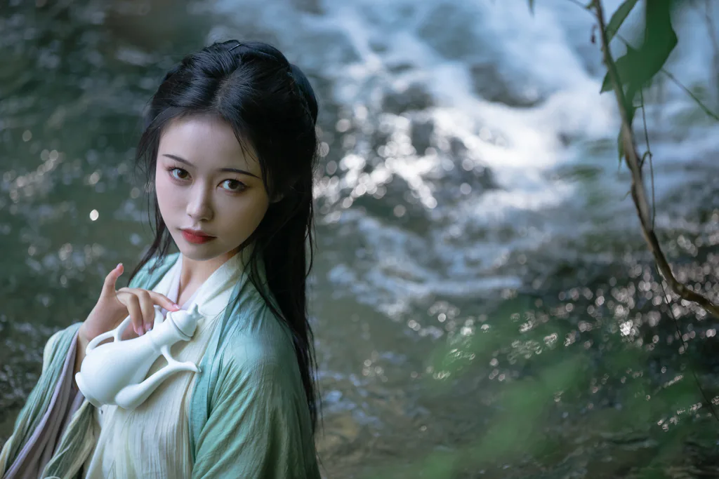 [YITUYU艺图语]2023.02.11 青山 梨一依[24+1P/297MB]插图1