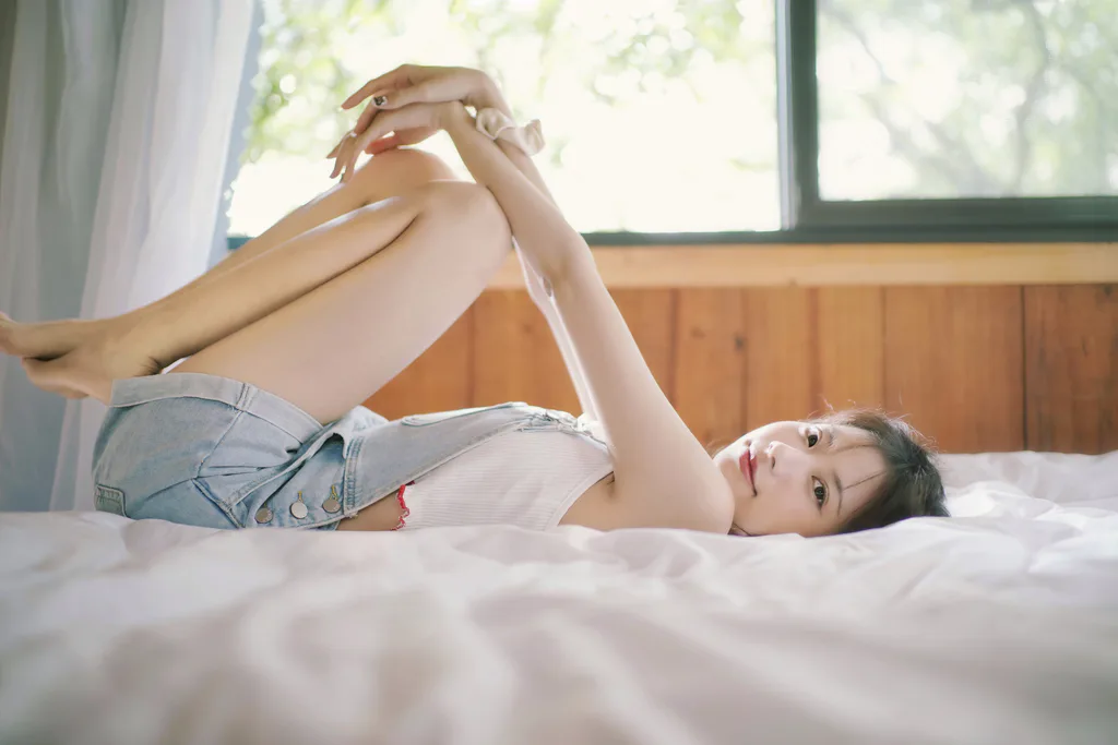 [YITUYU艺图语]2023.02.05 小木屋里的青春 歪歪[21+1P/170MB]插图