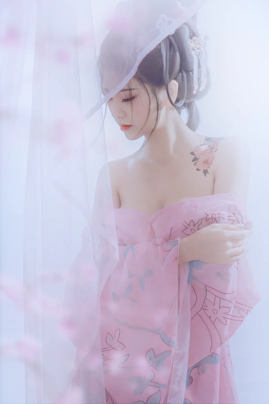 [YITUYU艺图语]2023.01.08 芳年华月 芳宝[19+1P/226MB]插图1