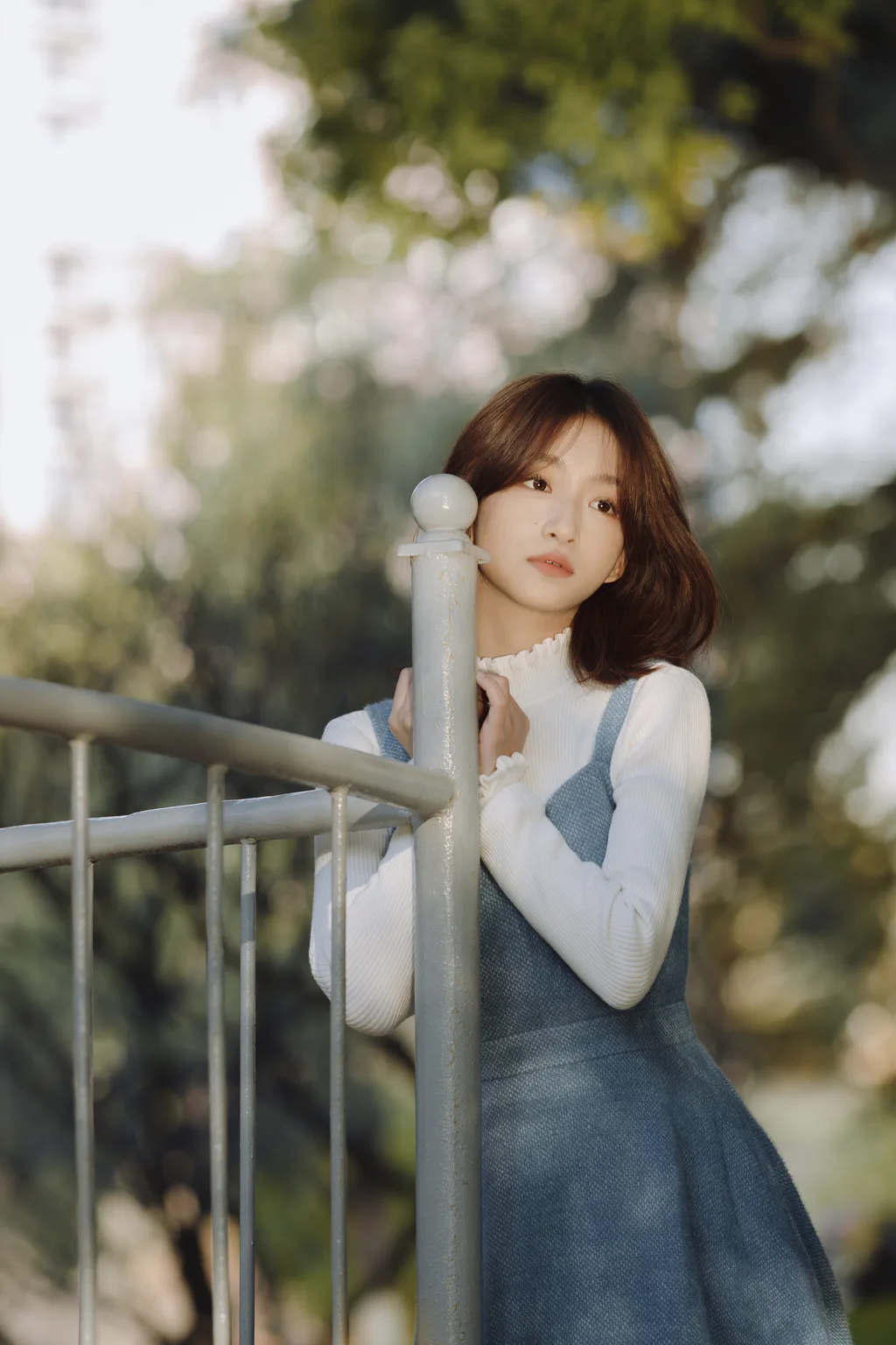 [YITUYU艺图语]2023.01.12 树林暗光 钰儿[28+1P/327MB]插图1