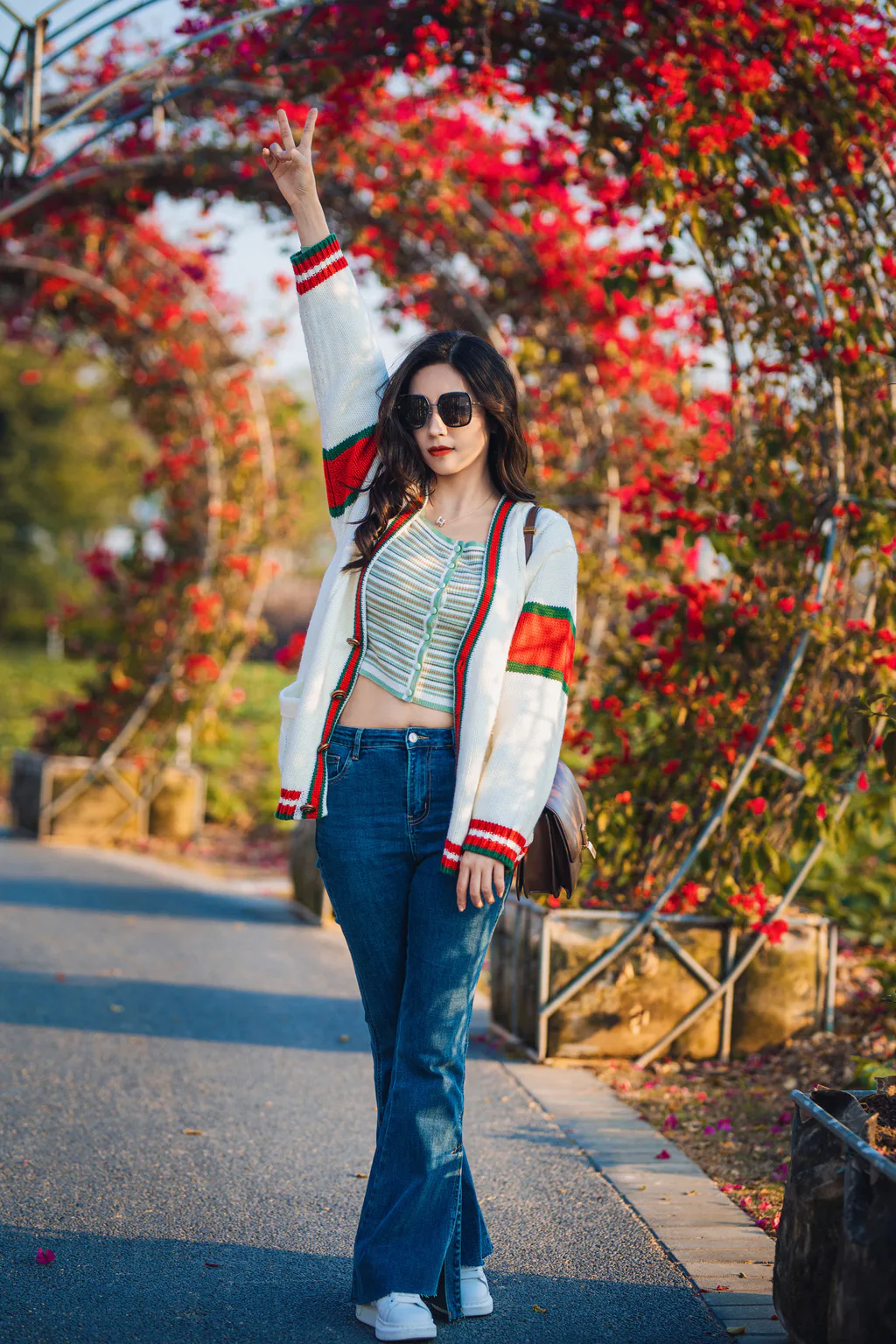 [YITUYU艺图语]2023.02.02 夕阳下的城市滨海湾 溪溪[29+1P/296MB]插图1