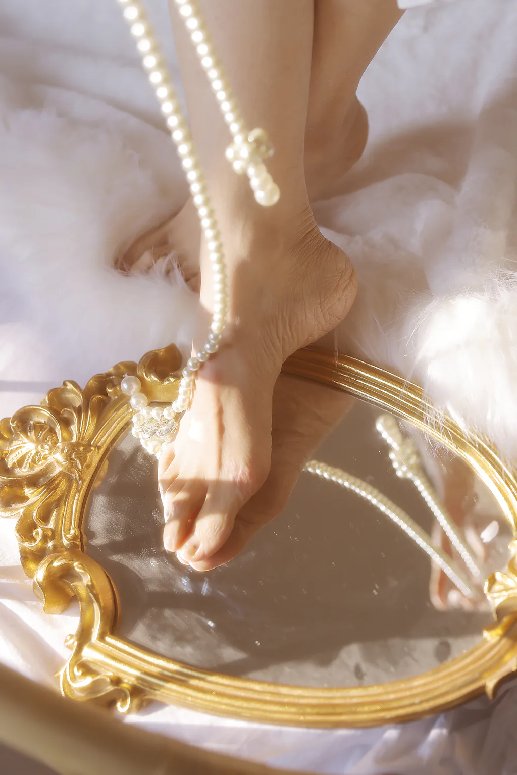 [YITUYU艺图语]2023.02.03 白光 秦秦[21+1P/390MB]插图1