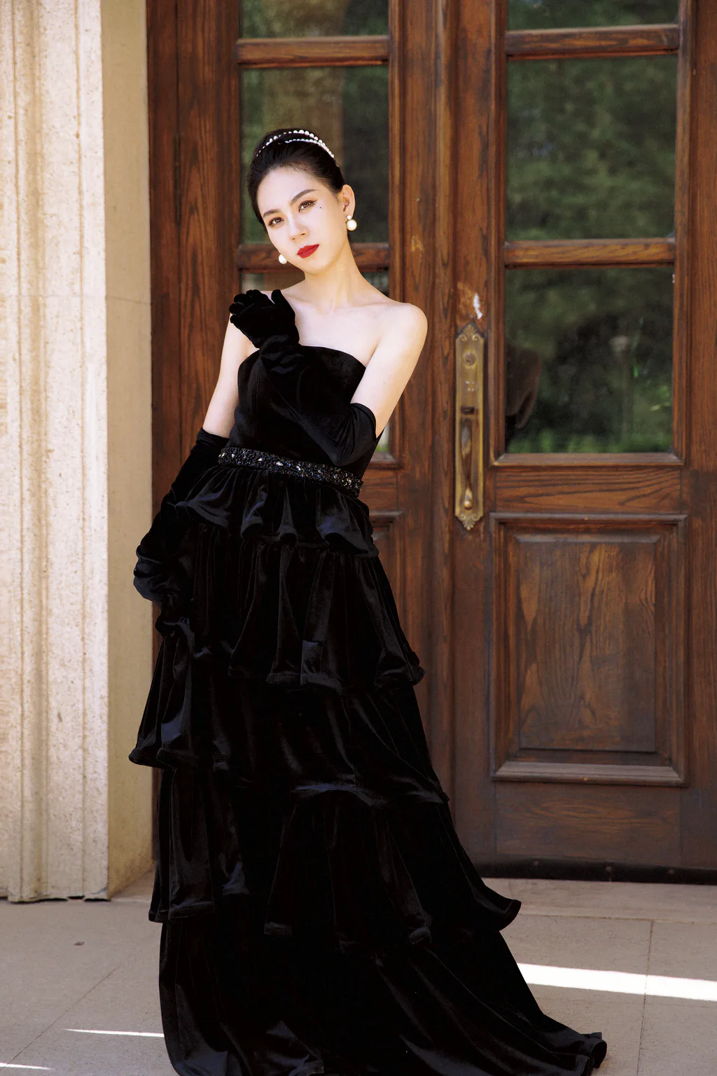 [YITUYU艺图语]2023.01.13 赫本风 susu[22+1P/442MB]插图1