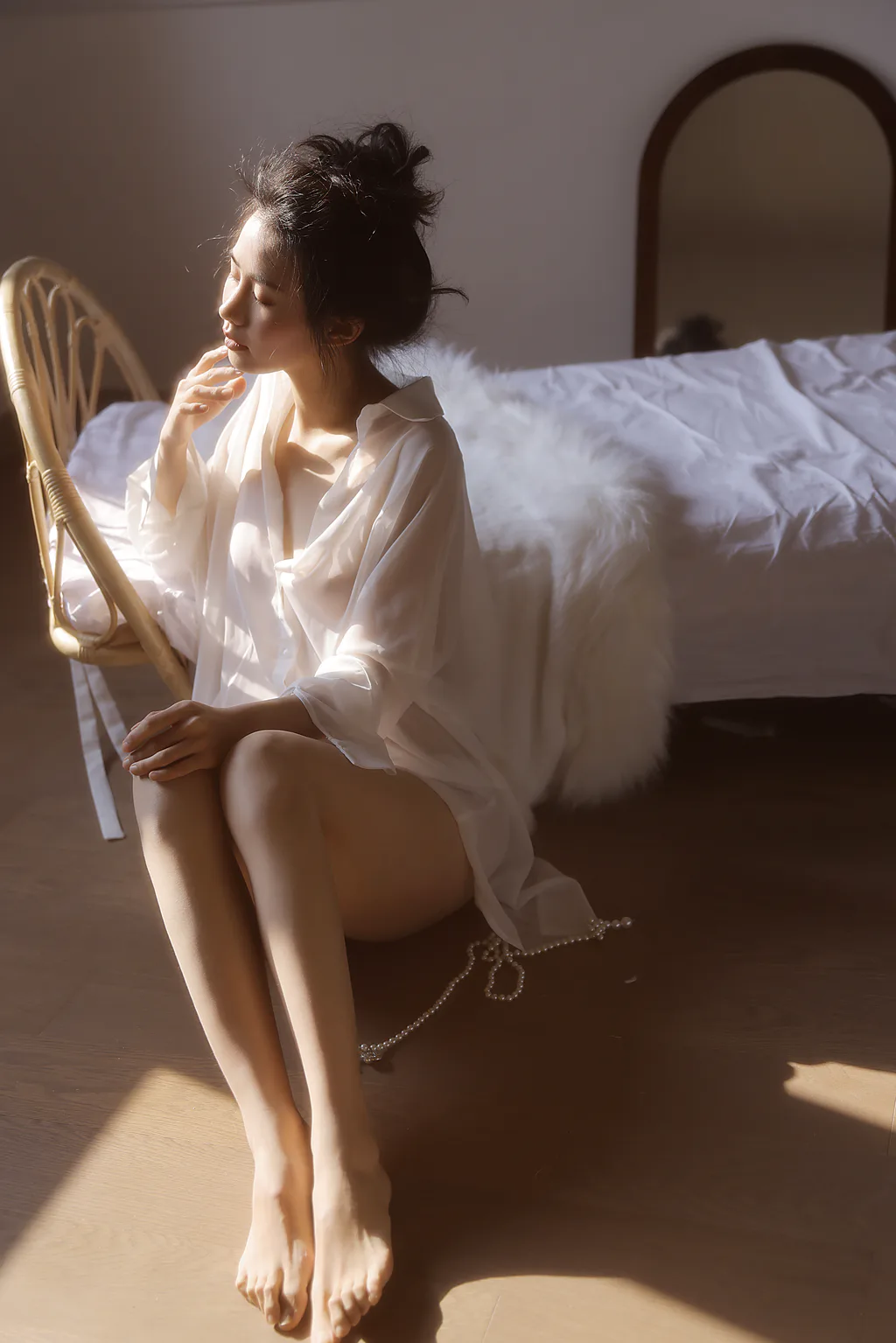 [YITUYU艺图语]2023.02.03 白光 秦秦[21+1P/390MB]插图2