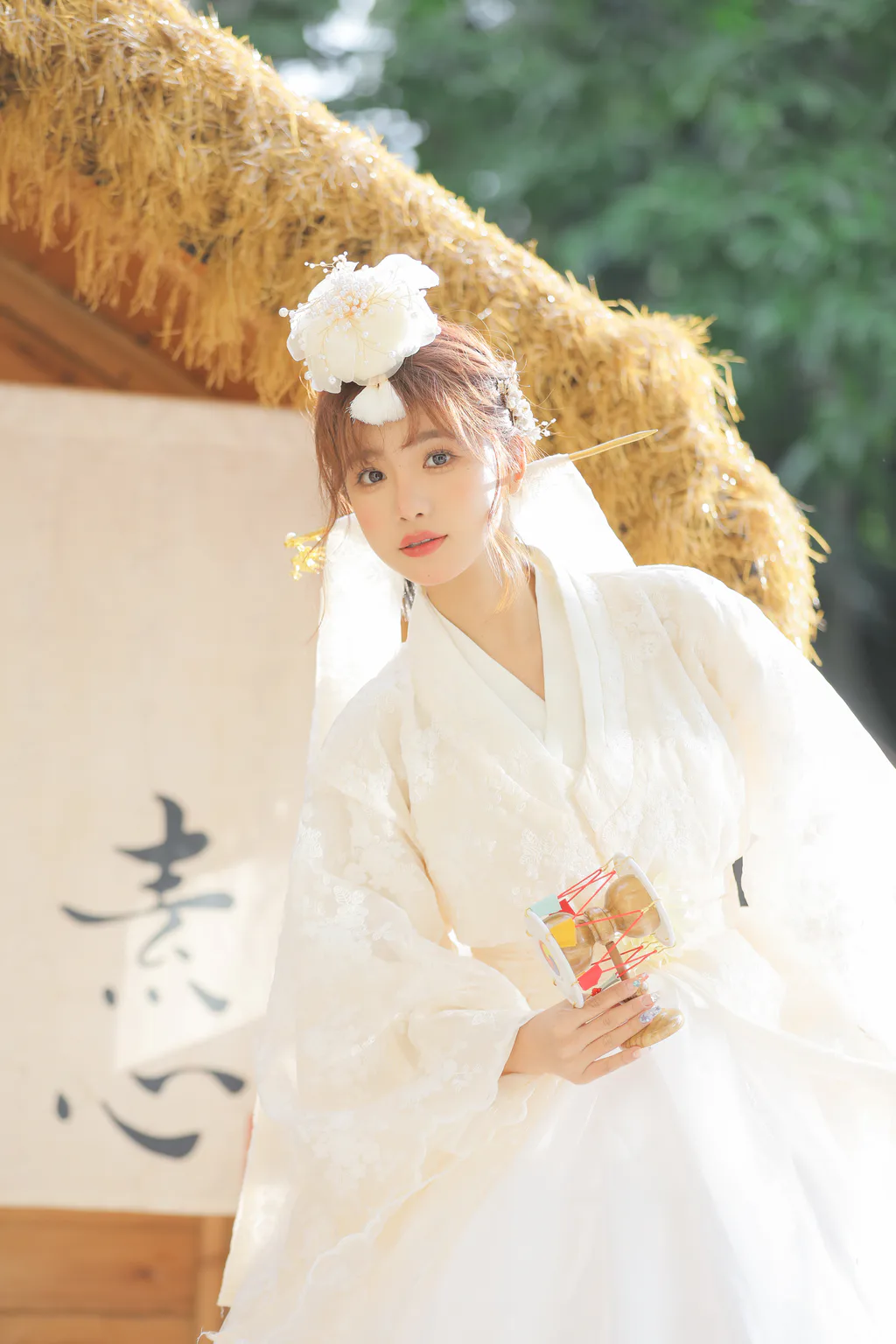 [YITUYU艺图语]2023.01.11 延吉服写真 温思儿vv[22+1P/246MB]插图