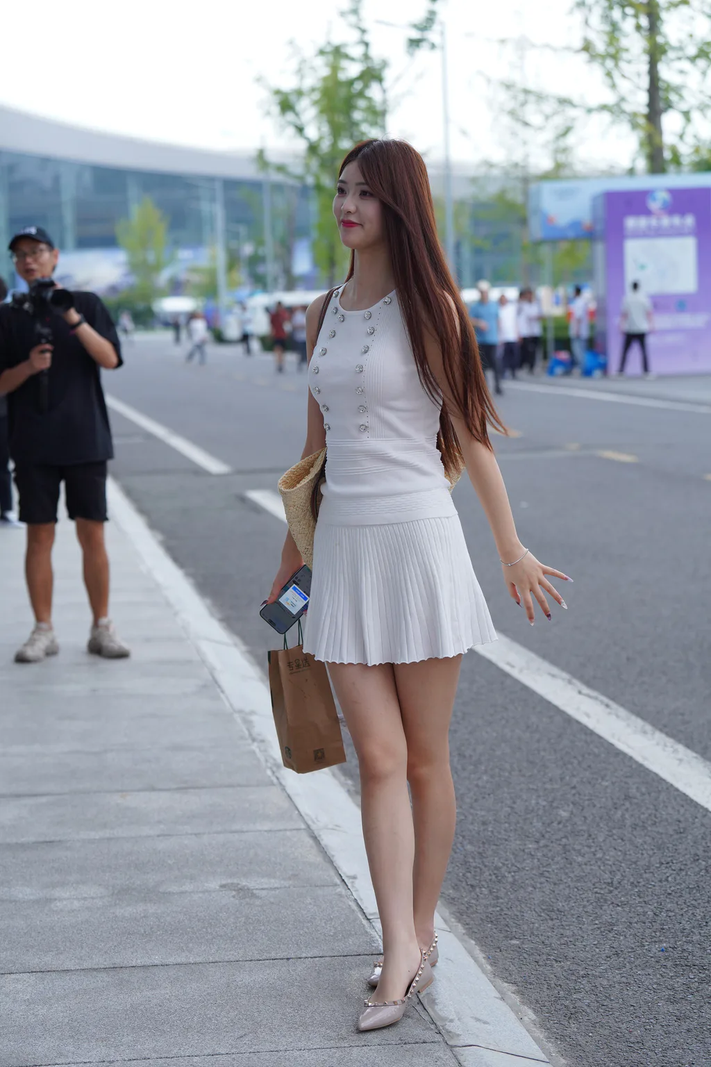 精选街拍作品 NO.6472 百褶裙洛洛[131P/256MB]插图2