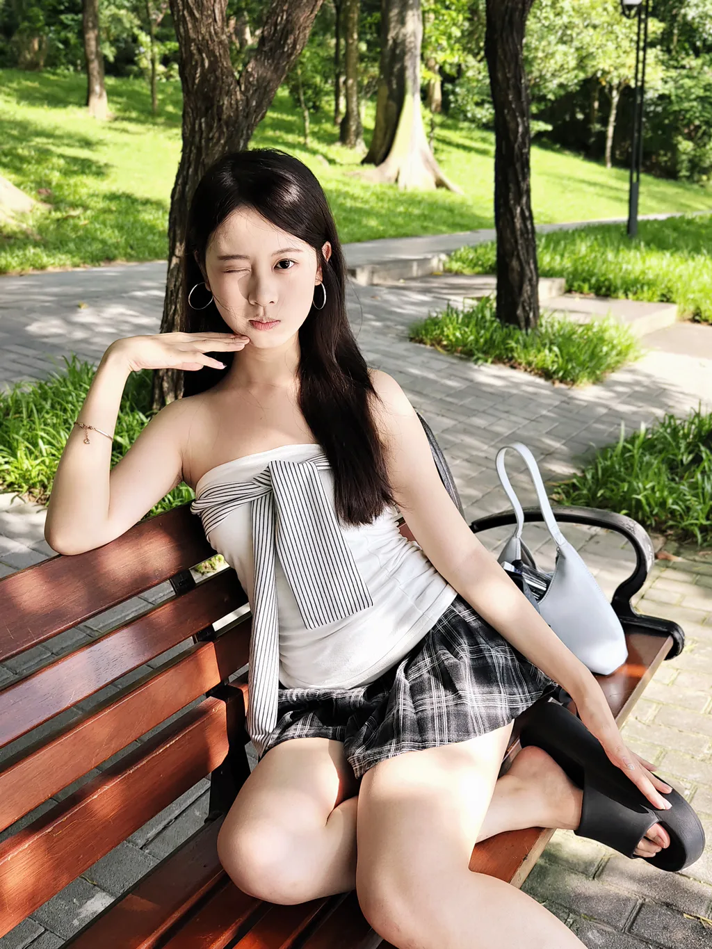 个人约拍 – 003号作品 高颜值短裙小妹[329P/58V/2.84GB]插图2