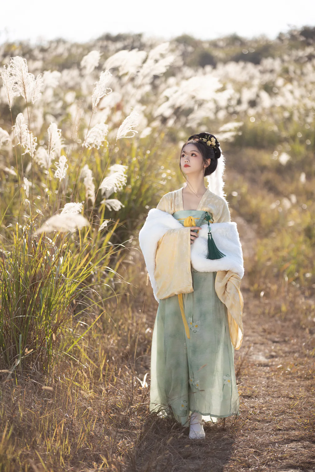 [YITUYU艺图语]2023.02.09 芦苇晚风鸣 晚江亭[25+1P/263MB]插图1