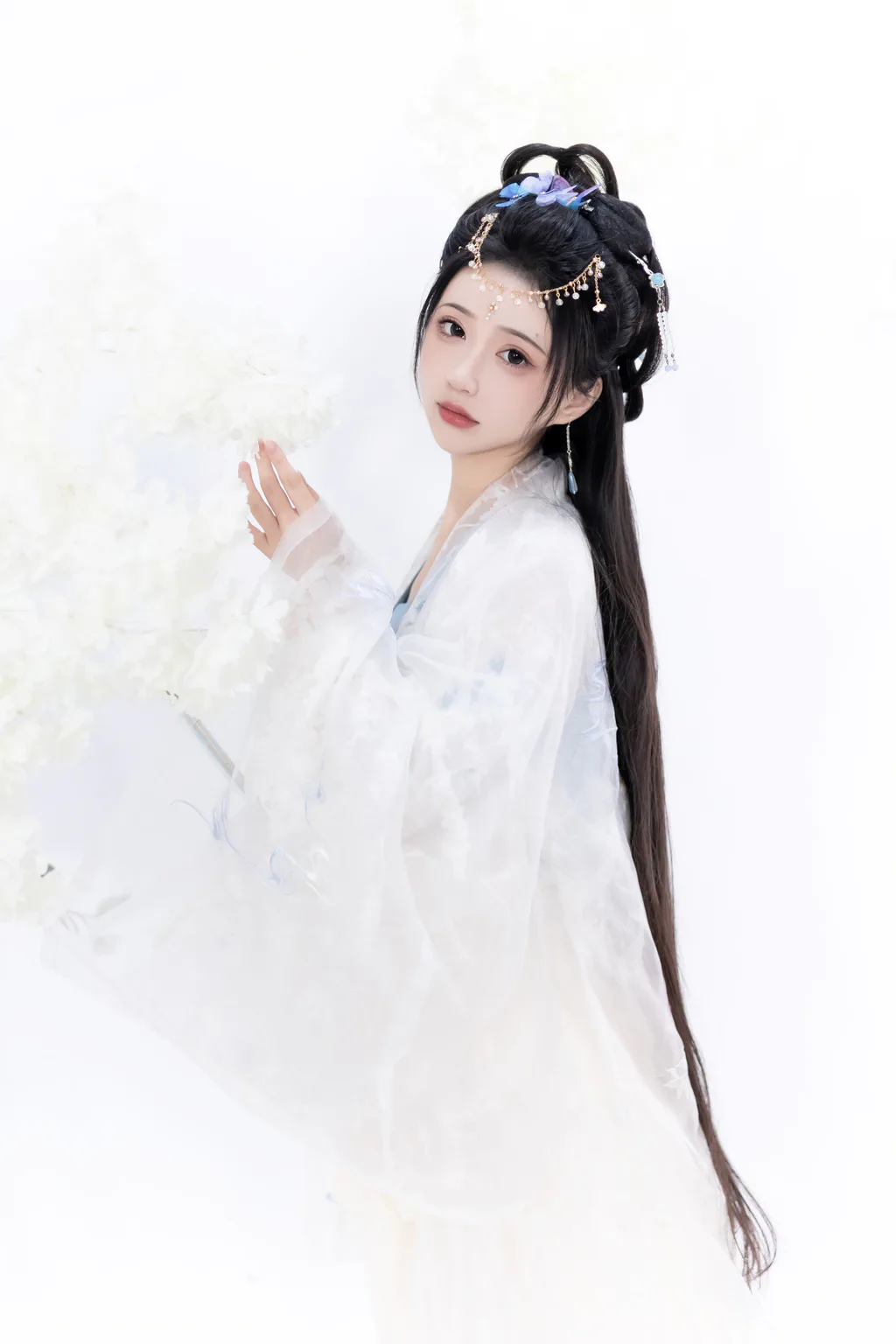 [YITUYU艺图语]2023.01.09 梨花白 -绮罗生的小苏苏-[25+1P/135MB]插图1