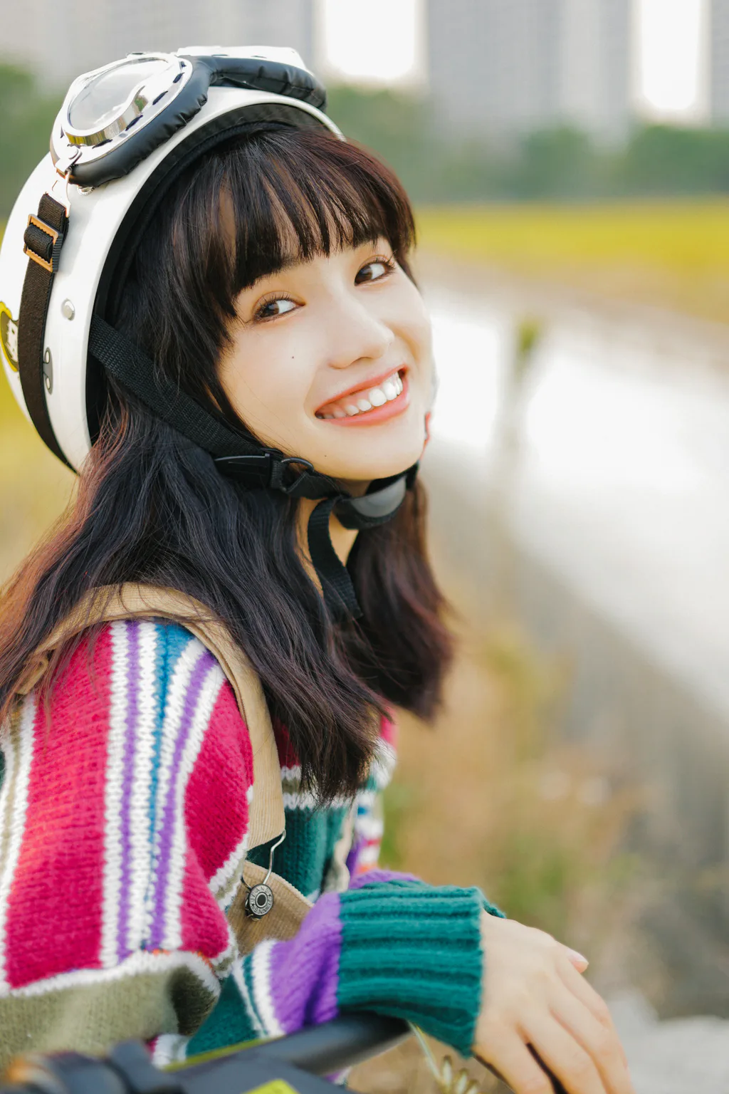 [YITUYU艺图语]2023.01.31 山野间稻田里 夏施哈哈酱[30+1P/241MB]插图