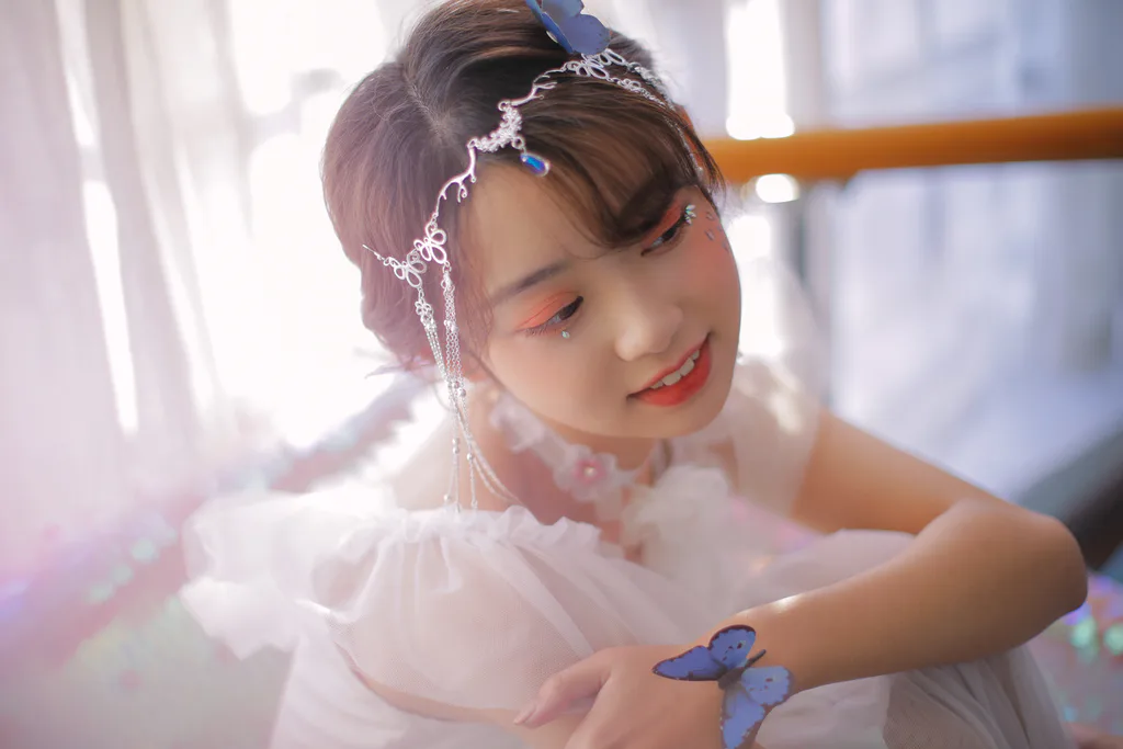 [YITUYU艺图语]2023.02.08 蝶恋 芊芊[42+1P/314MB]插图