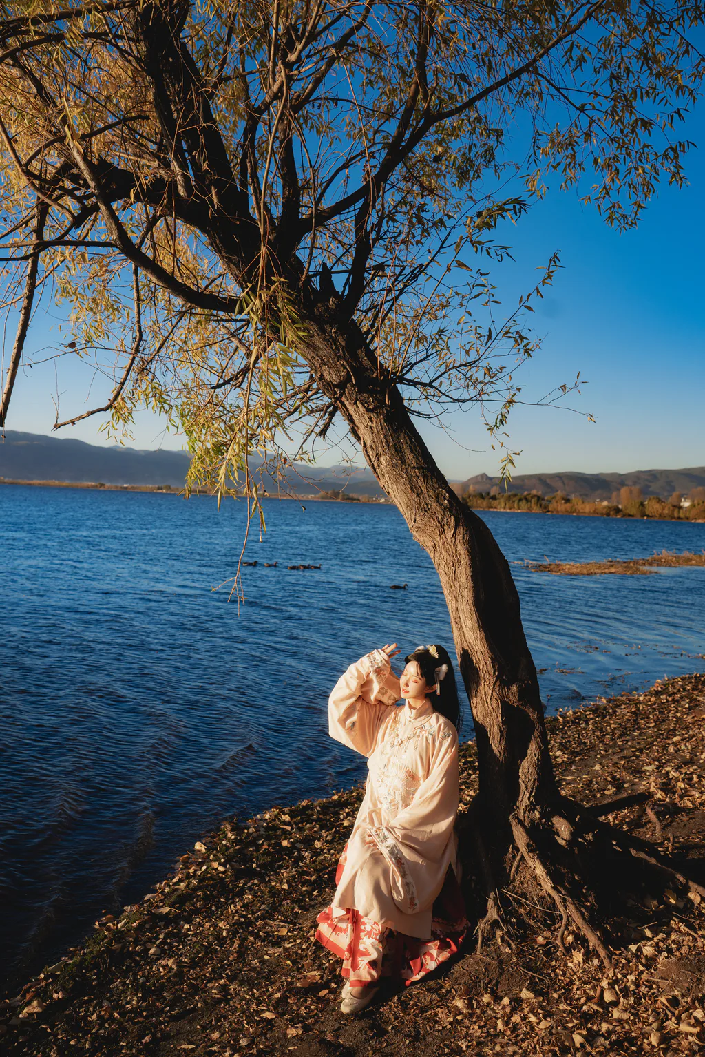 [YITUYU艺图语]2023.02.13 山川如酒 木棉棉OwO[35+1P/951MB]插图1