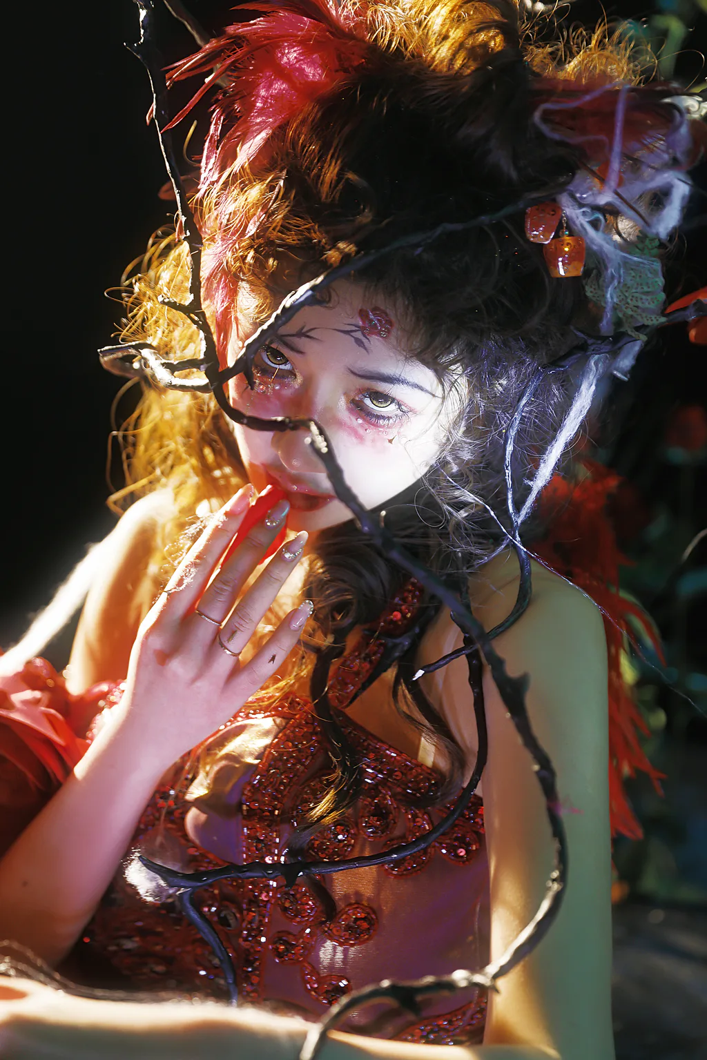 [YITUYU艺图语]2023.02.03 夜莺与玫瑰 啊颜不咸[33+1P/532MB]插图1