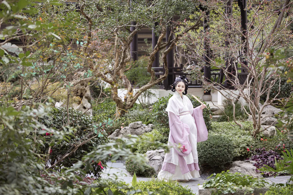 [YITUYU艺图语]2023.02.08 添丁 一堆零一[38+1P/391MB]插图