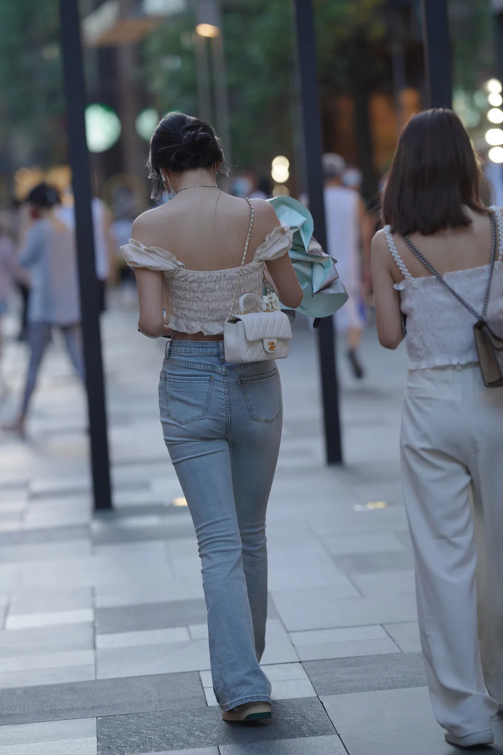 精选街拍作品 NO.6549 喇叭牛仔裤搭配[85P/158MB]插图3