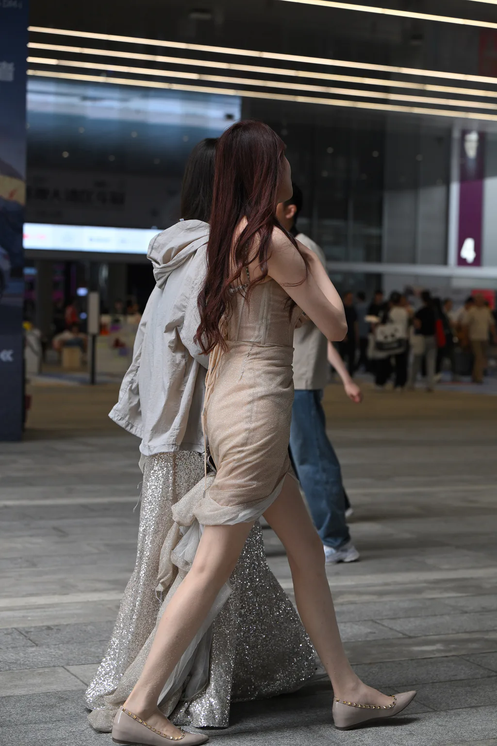 精选街拍作品 NO.6467 爱穿肉丝的鹿鹿[61P/147MB]插图