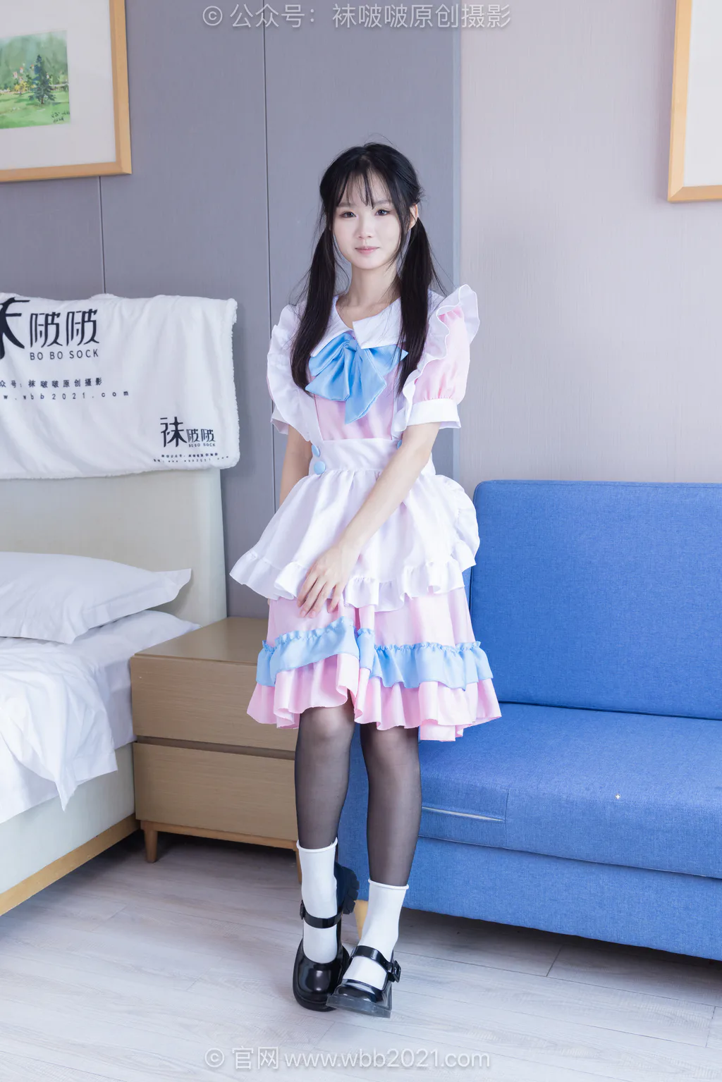 [BoBoSocks袜啵啵]NO.639 甜甜圈-皮鞋、两双白棉袜、薄黑丝、钕仆装[158P/1V/6.38GB]插图3