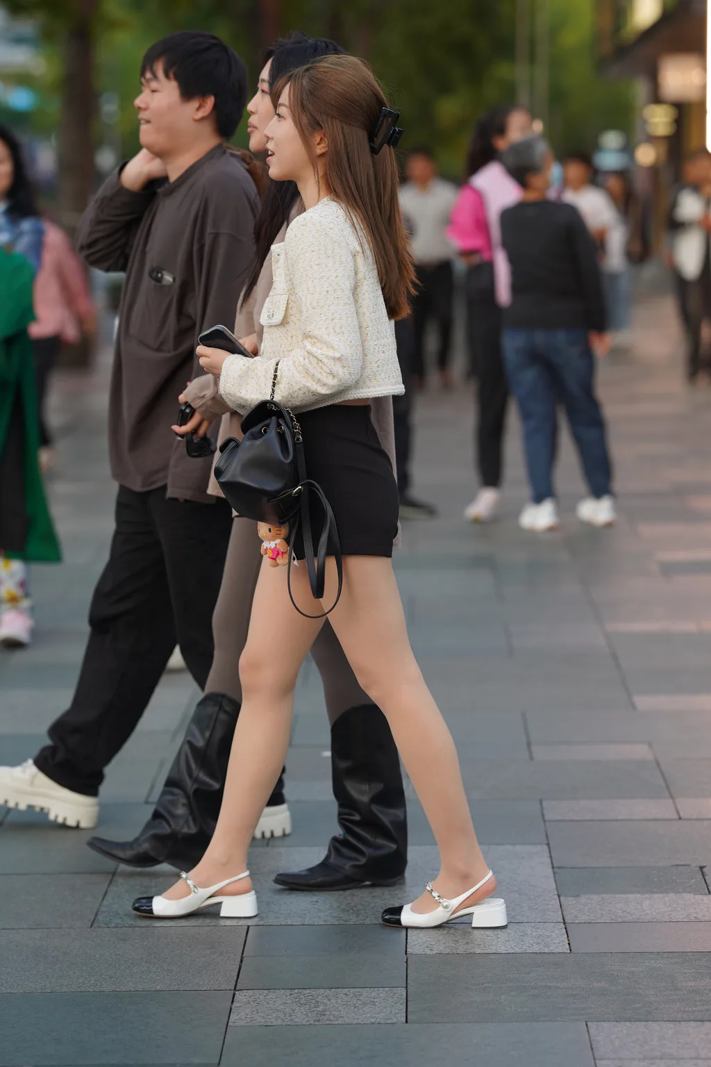 精选街拍作品 NO.6551 黑色短裤配肉丝[106P/226MB]插图