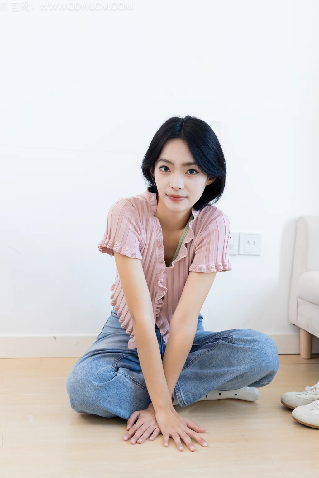 勿恋传媒 NO.2585 小爱-运动鞋、白棉袜、薄黑丝、厚肉丝[149P/1V/3.64GB]插图