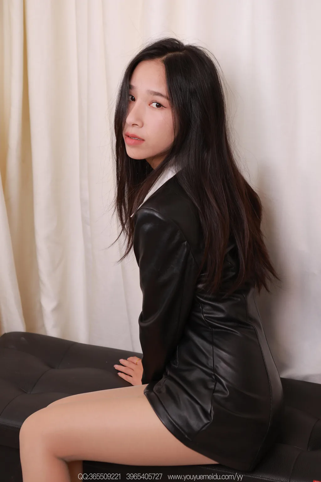 [IESS异思趣向] 2025.11.16 丝享家2212：美子《超短皮裙》[88P/59MB]插图