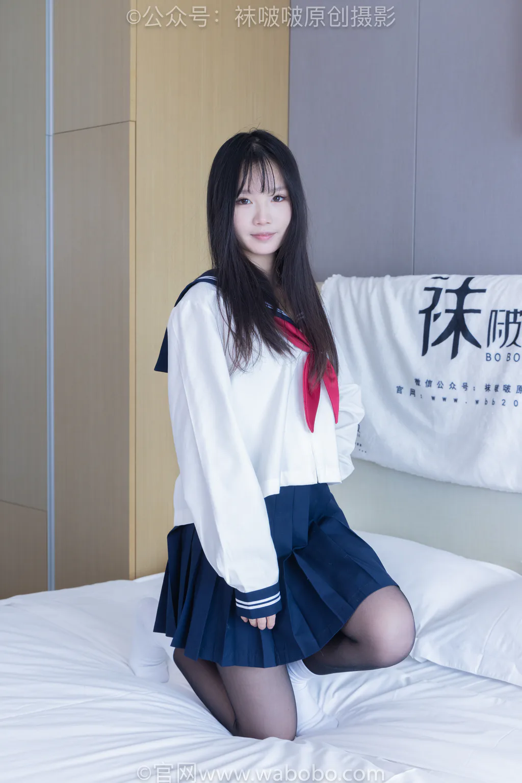 [BoBoSocks袜啵啵]NO.642 甜甜圈-过膝靴、板鞋、白棉袜、薄黑丝[152P/1V/7.23GB]插图3