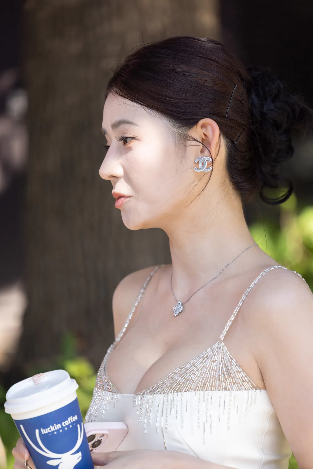 精选街拍作品 NO.6483 身材好到爆炸[168P/244MB]插图