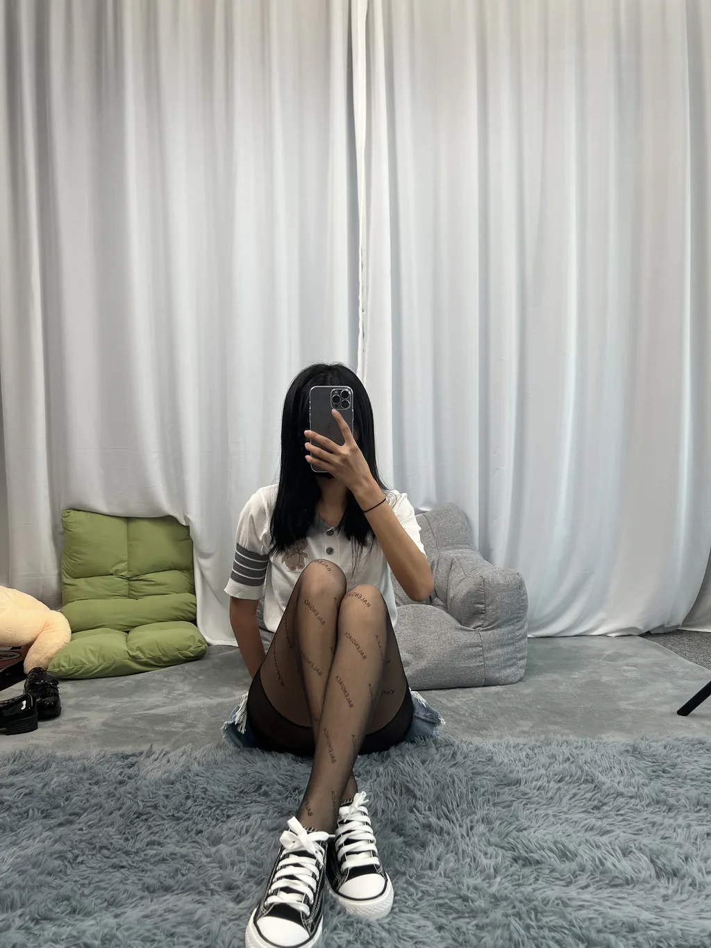 三禾摄影 NO.061 字母黑丝 帆布鞋[173P/1.22GB]插图