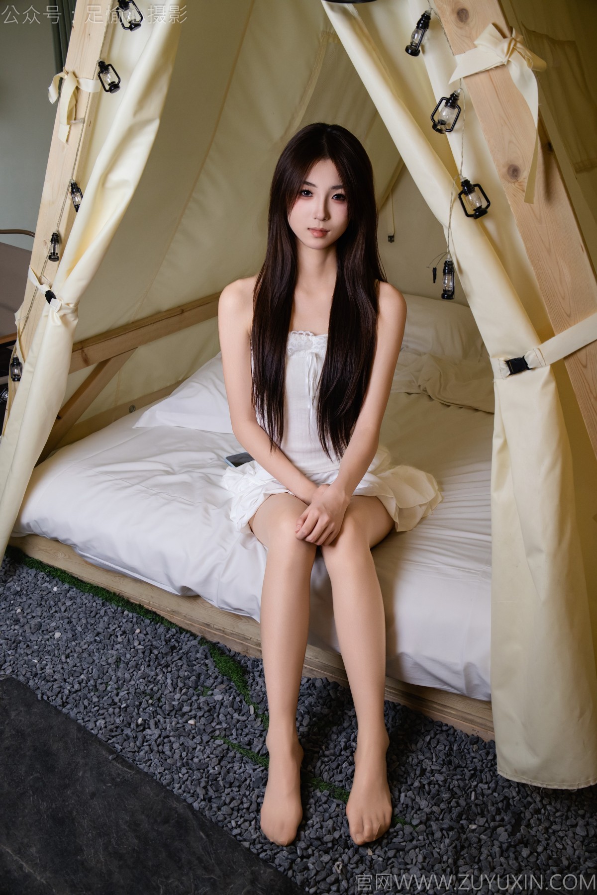 足愉心摄影 国庆双节 小瑶 完整版 [130P/2V/2.85GB]插图8