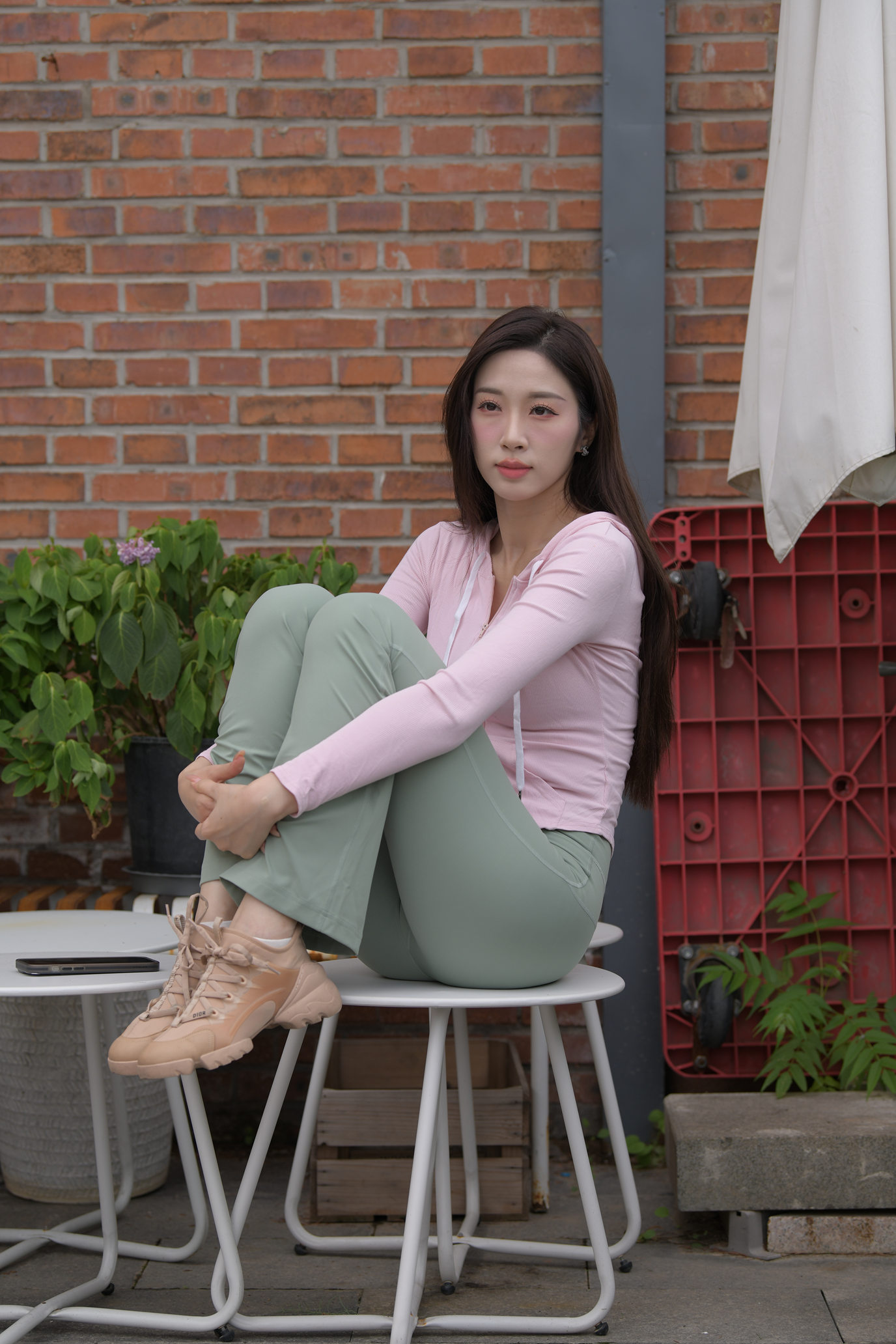 魔镜街拍 舒颜02 Breeze 粉色上衣+绿色长裤[607P/11.7G]插图7