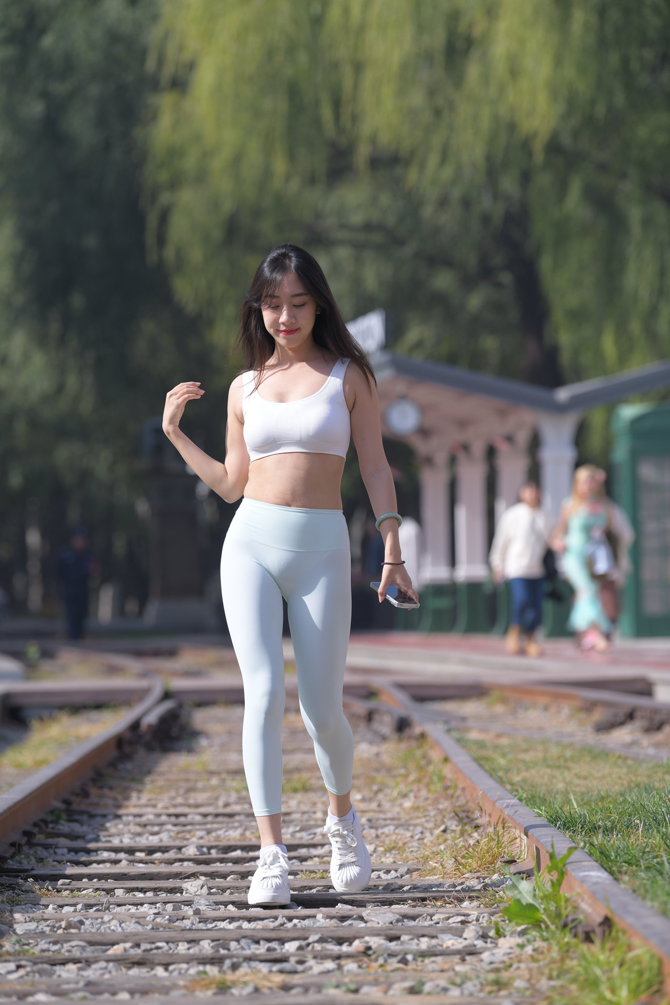 魔镜街拍绿意[701P/1V/32.8G]插图8