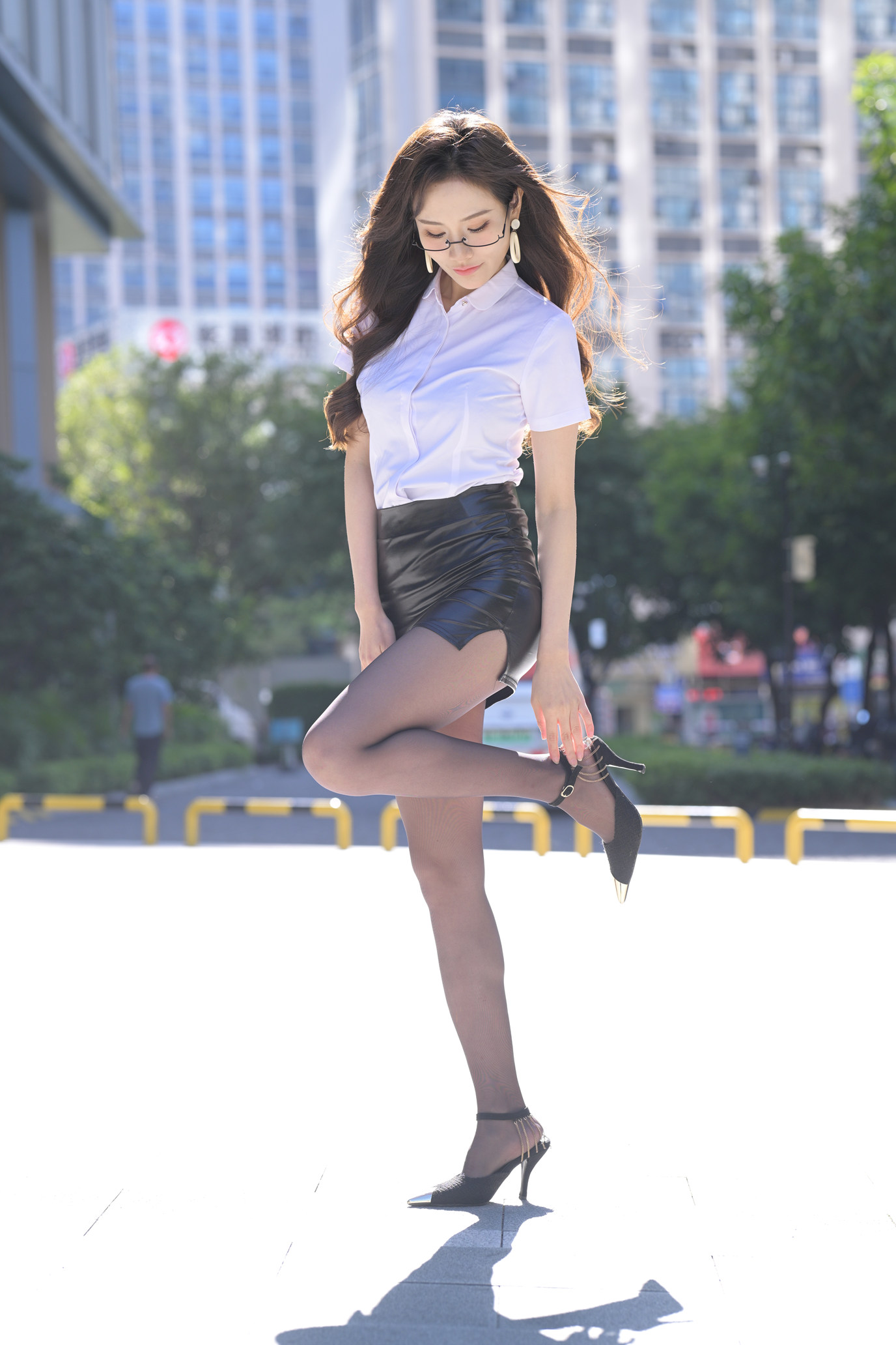 魔镜街拍原版待你不薄[866P/1V/35.9G]插图