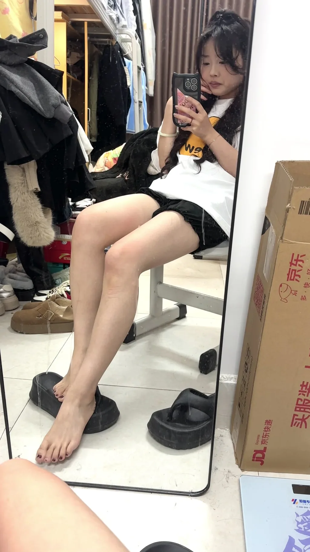 脚模面试脸足同框套路系列-227 秀脚[20V/2.86G]插图3