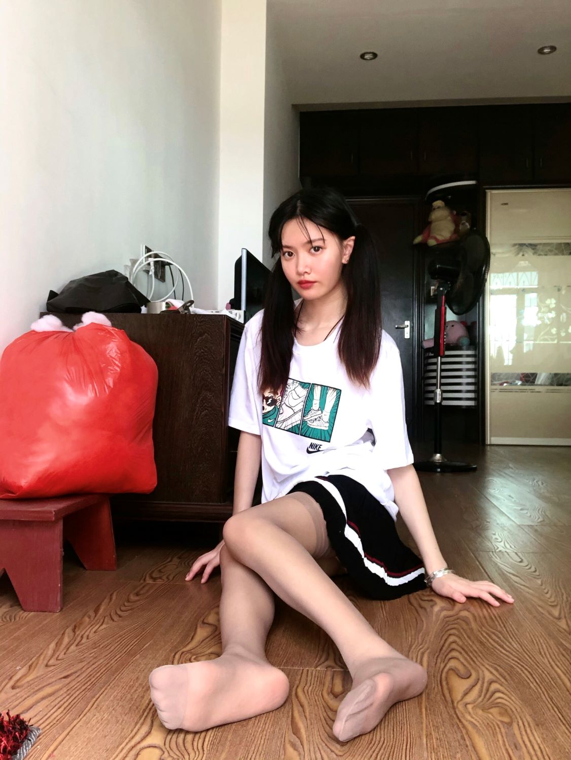 蕾蕾短丝 No.383 [32P/18MB]插图