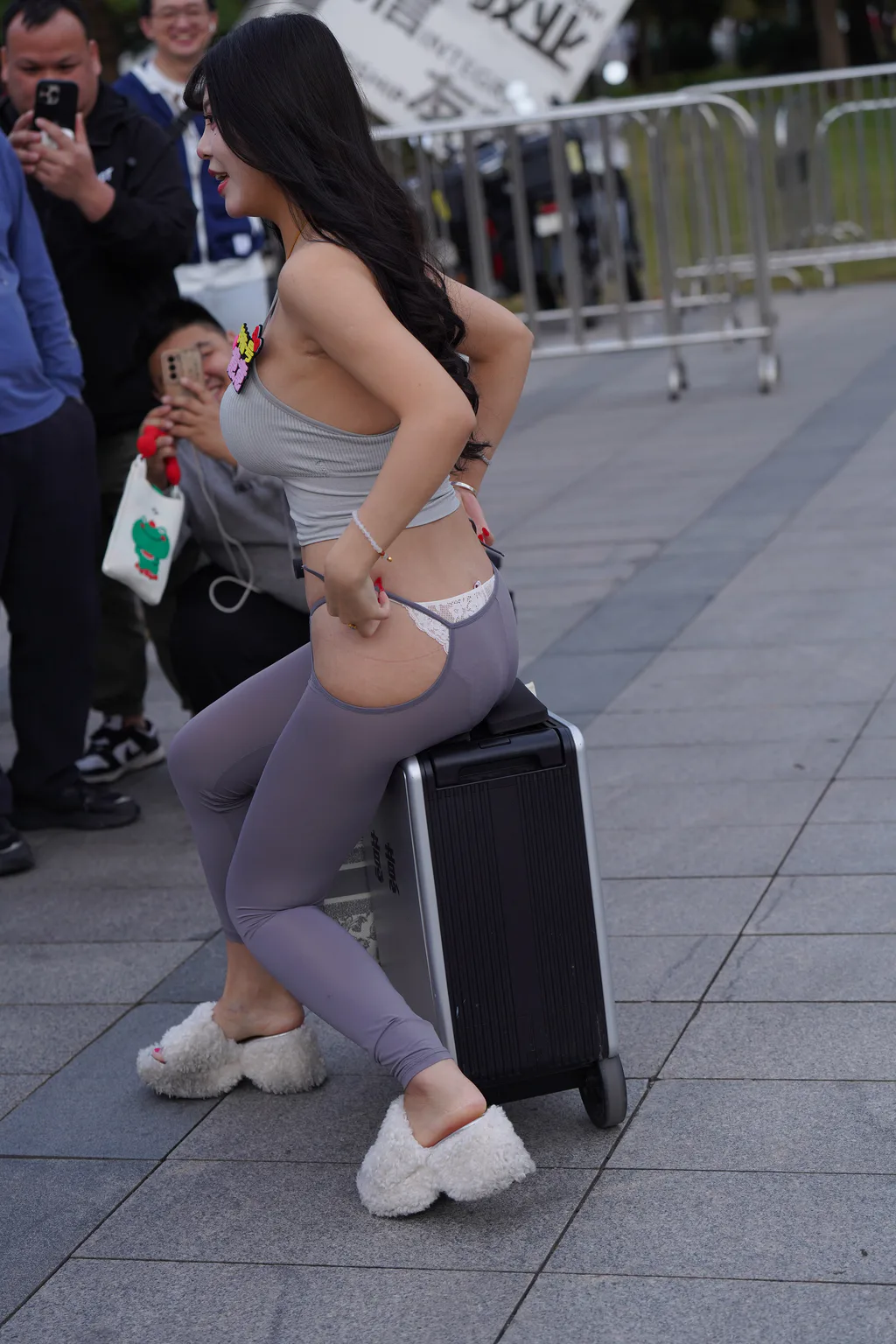 精选街拍作品 NO.6588 姓感镂空意意[398P/741MB]插图1