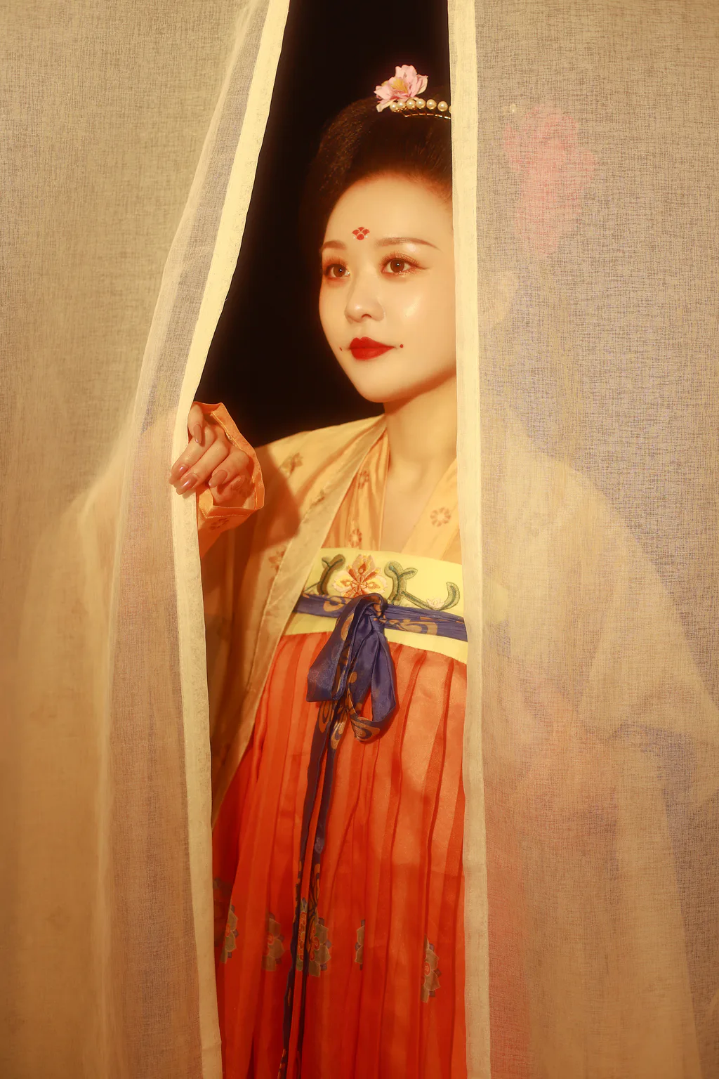 [YITUYU艺图语]2023.03.12 长恨歌 小朱[21+1P/223MB]插图