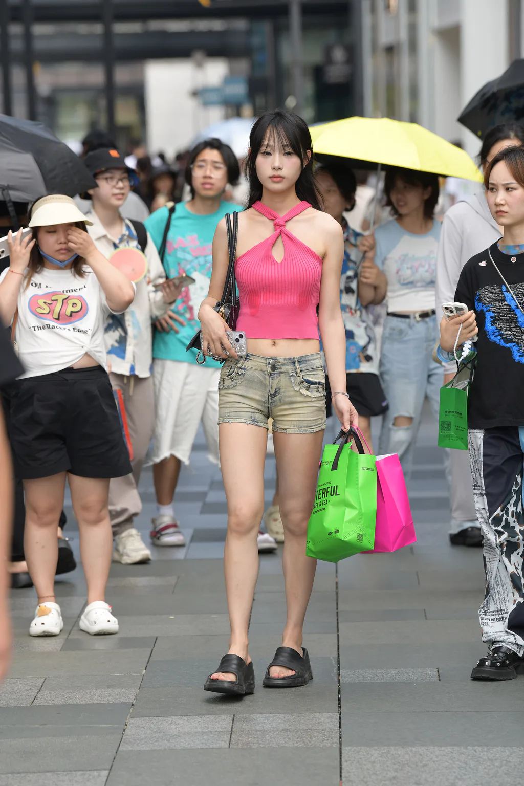 精选街拍作品 NO.6628 冷艳牛仔短裤[57P/93MB]插图1